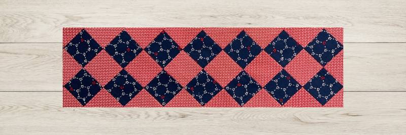 Checkerboard quilt border